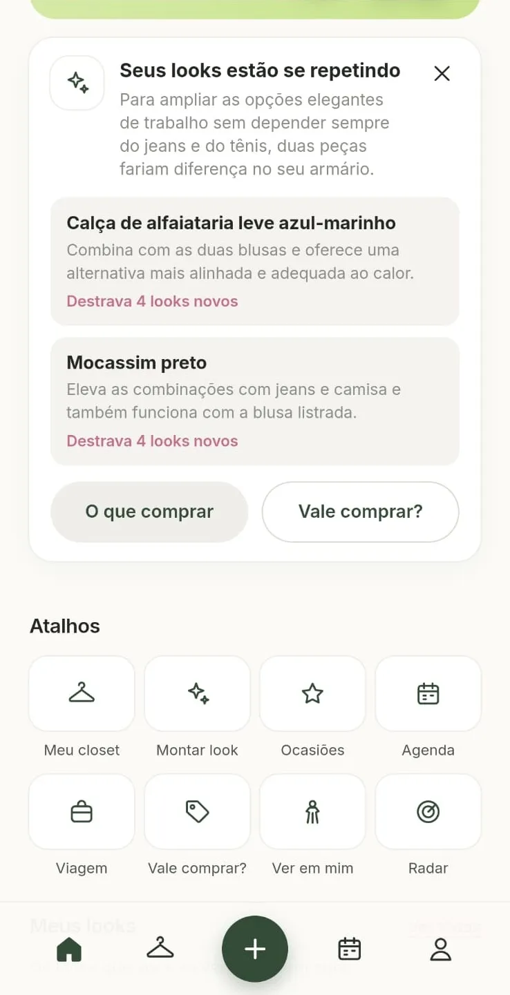 Aviso do tule.: seus looks estão se repetindo, com sugestões de calça de alfaiataria azul-marinho e mocassim preto, cada uma destrava 4 looks novos